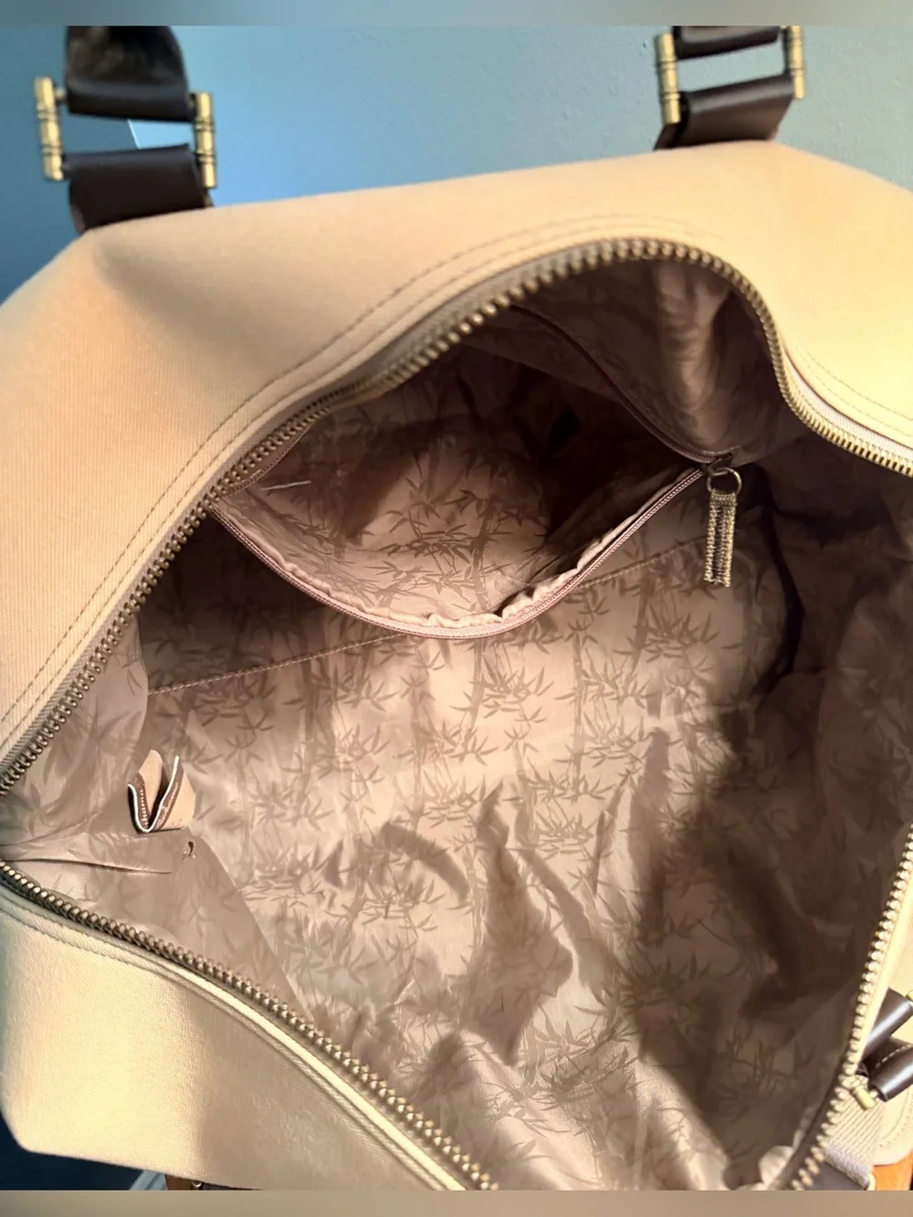 Tommy Bahama Paradise Weekender Duffle Canvas Bag w/ Leather Trim ✈️